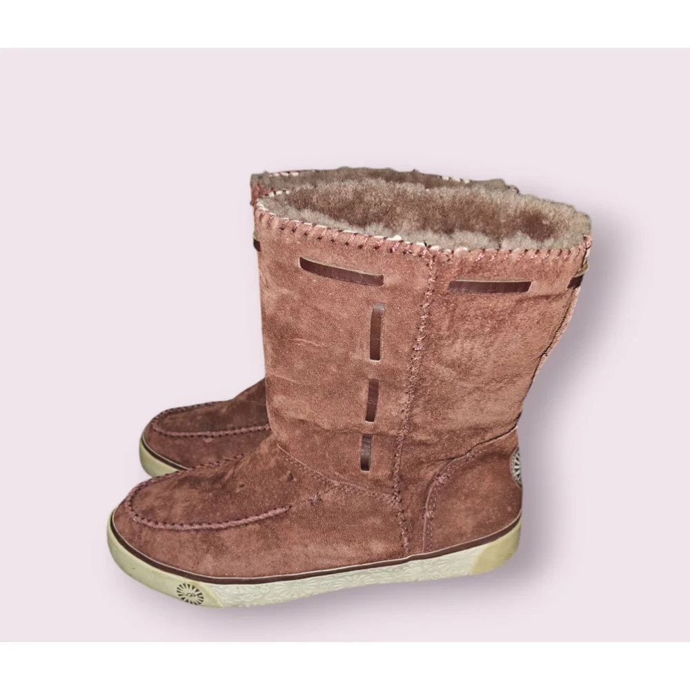 UGG Australia Russet Suede Sheepskin Boots Brown Women's Size 8